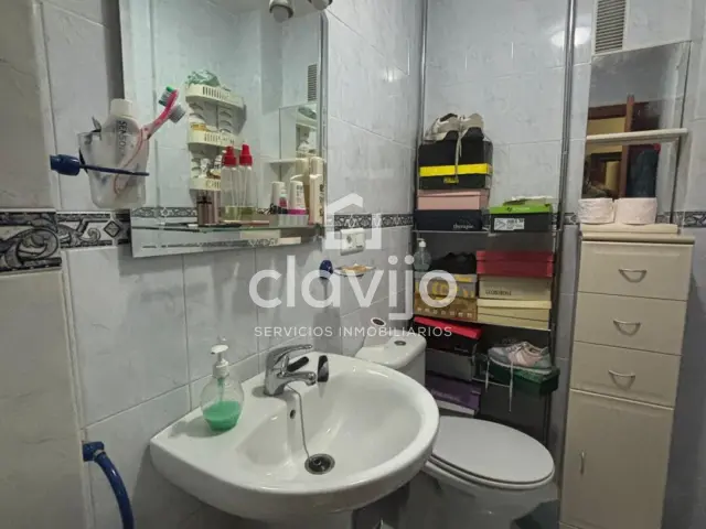 528866_52503776784_3a4692e3-b80a-44a0-84b7-433533048c49